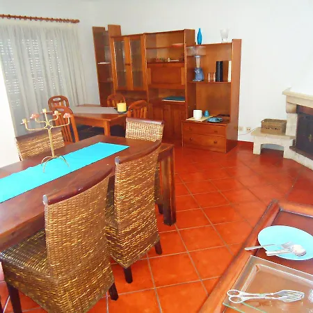 S. Lourenco Beach Hostel Casais de Sao Lourenco