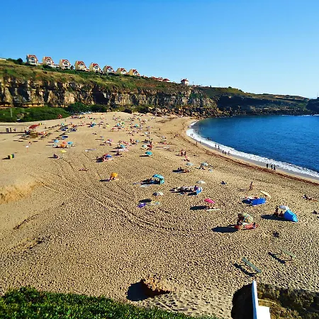 S. Lourenco Beach Hostel *