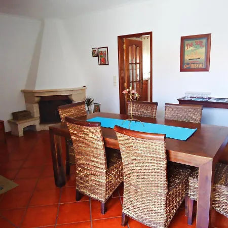 S. Lourenco Beach Hostel Casais de Sao Lourenco